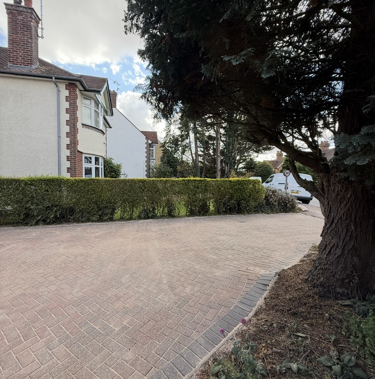 Stunning property exterior after comprehensive professional cleaning by JS Jets Hertfordshire cleaning specialists